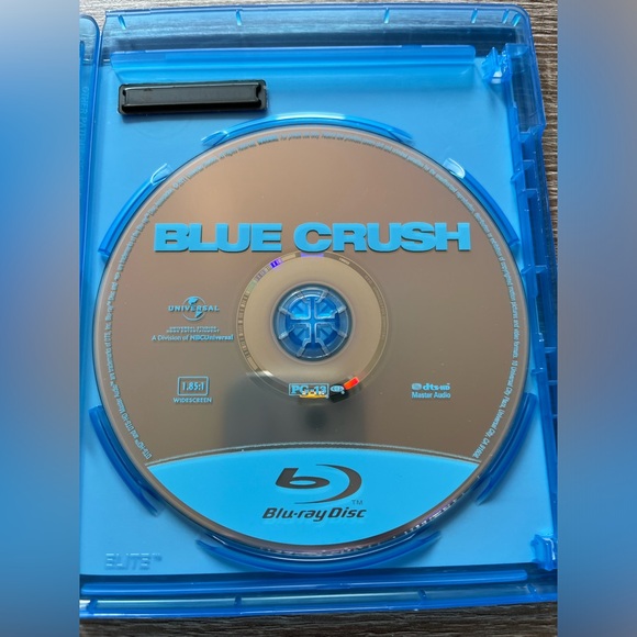 📀 3/$15 or 4/$20 📀 Blue Crush Bluray - Picture 3 of 3